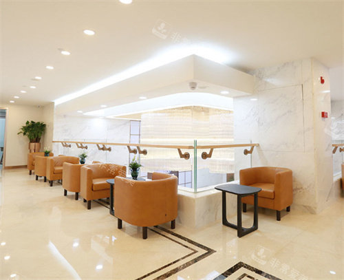 广州曙光整形医院等候区