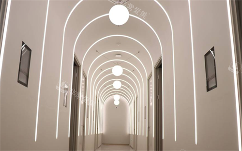 广州艺星整形医院走廊 广州艺星整形医院走廊