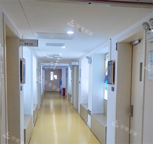 长沙宏朗眼科屈光科环境图