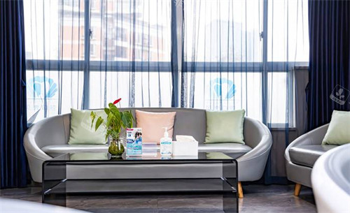 成都贝壳口腔休息区