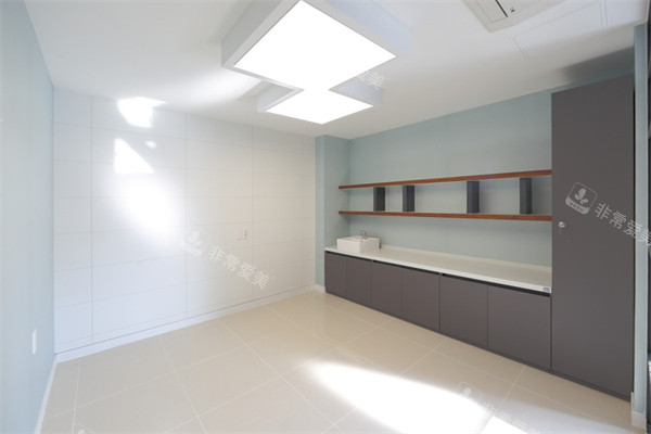 济州岛美丽皮肤科内部环境一角 济州岛美丽皮肤科内部环境一角