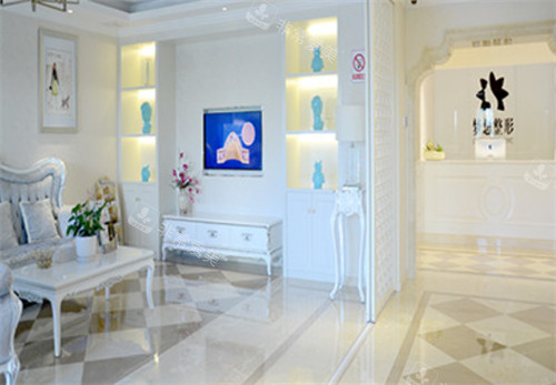 昆明夢想醫(yī)療美容醫(yī)院內(nèi)部環(huán)境