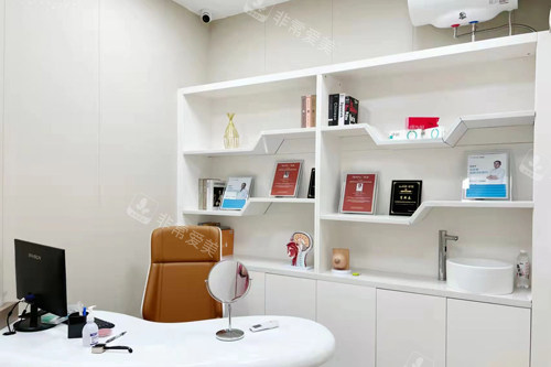 湛江韩美美容医院洽谈室