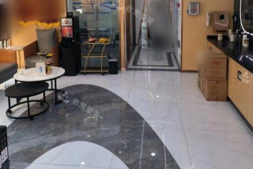 济南守峰口腔章丘店大厅