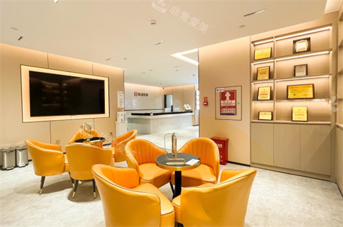 深圳非凡激光祛斑能去哪些斑？雀斑/黄褐斑/老年斑实测不同斑类治疗适配性，附技术原理拆解！