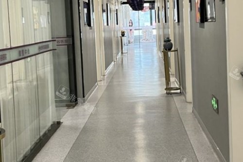 徐州华美美容医院走廊