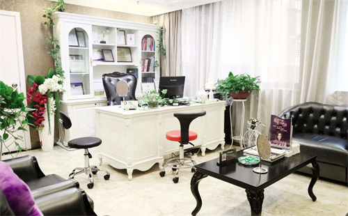 深圳阳光整形医院面诊室