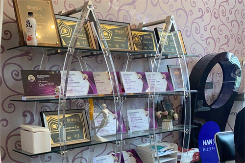 武汉同济医学院环境一角