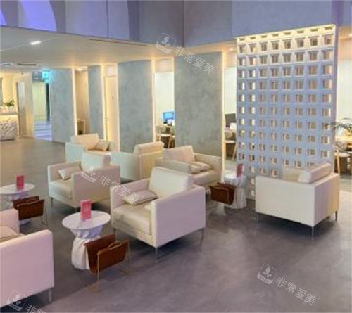 陶瓷医院休息区环境