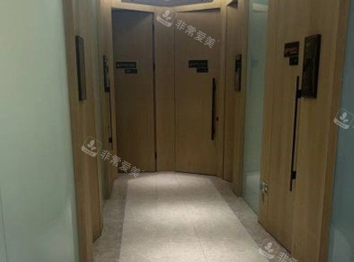 北京艺美整形内部过道环境