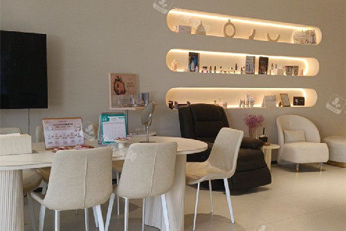 南昌焕馨整形候诊区环境