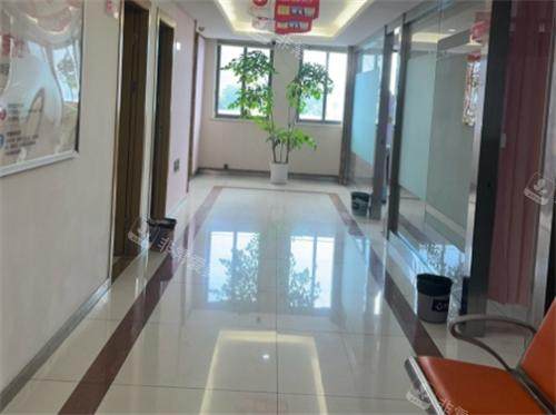 宁波海曙送子鸟医院走廊图