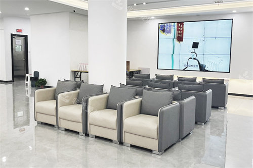 朔州易看牙口腔休息区一角