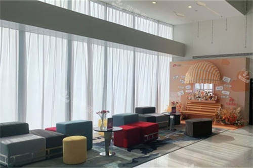 上海时光整形外科医院大厅休息区