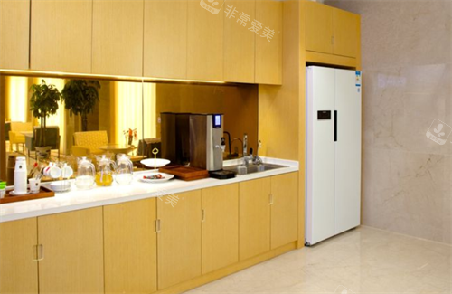 昆山铂特丽整形室内一角