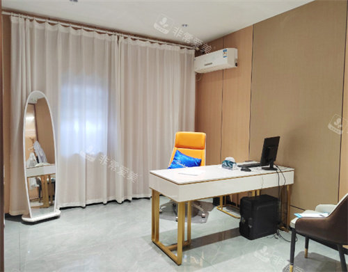 南昌东方薇琳整形医院面诊室