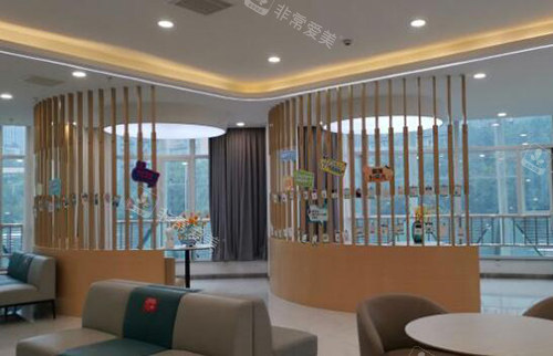 重庆何氏眼科院内照片图