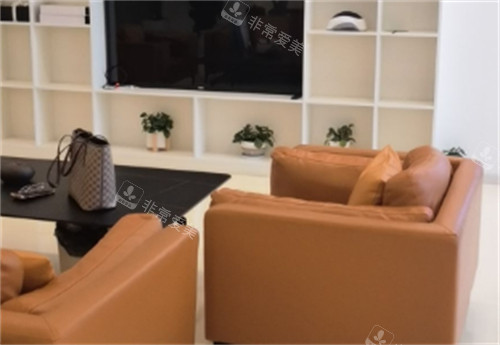 昆明青丝植发休息区