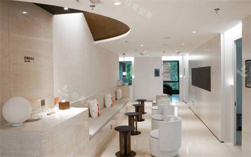 上海艺星整形医院等待休息区