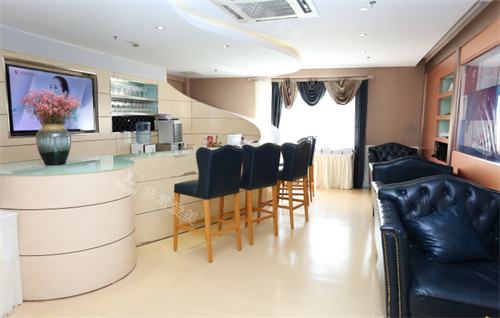 上海华美医疗美容医院2