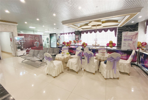 昆明博美友好医疗美容门诊部休息一角