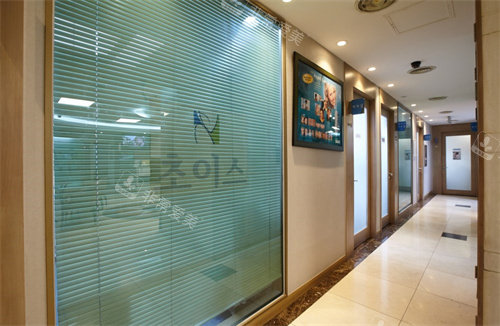 韩国CHOIS皮肤科走廊 韩国CHOIS皮肤科走廊