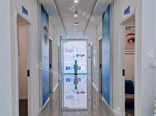 成都渼淳玉颜整形走廊环境
