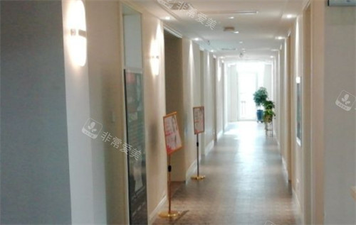 威海福神整形走廊图片
