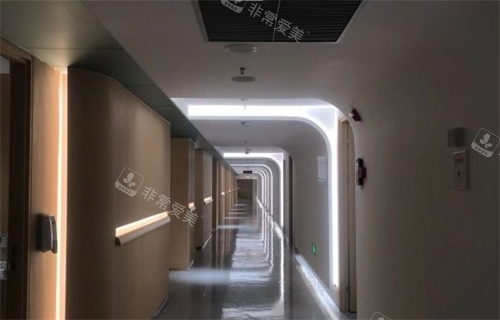 杭州艺星整形走廊处