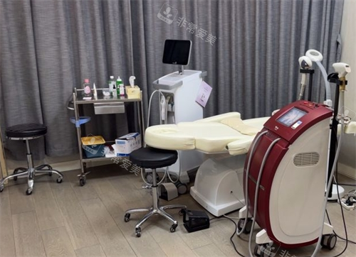 杭州时光整形皮肤操作室