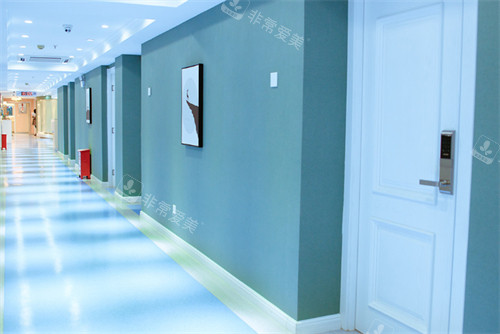 云南昆明华美美莱口腔走廊