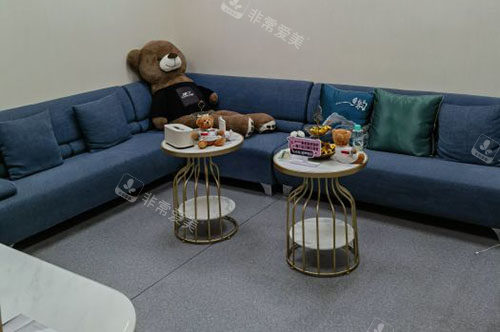 大连铂恩整形手术等候区