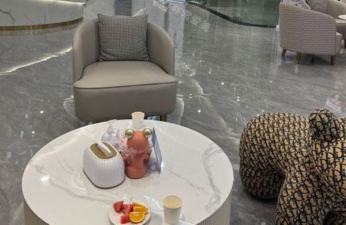 东莞紫芯医疗美容大厅休息区