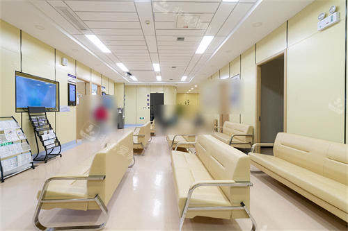 苏州明基医院太学眼科大堂休息区