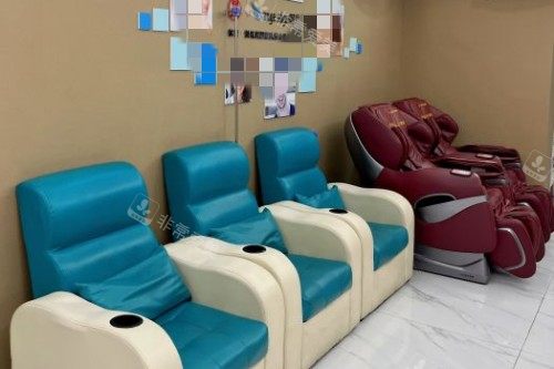 汕头牙博士口腔休闲区