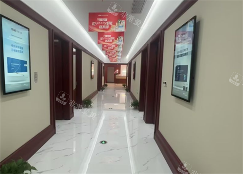 苏州华韩整形过道区