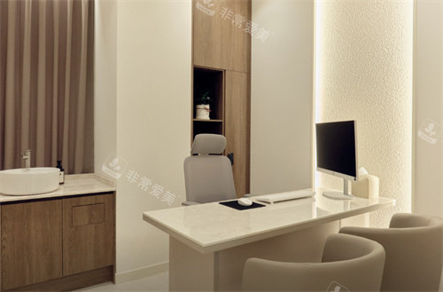 韩国planew皮肤科面诊室