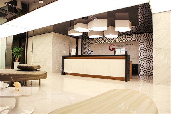 济州岛江南K-Beauty整形外科前台