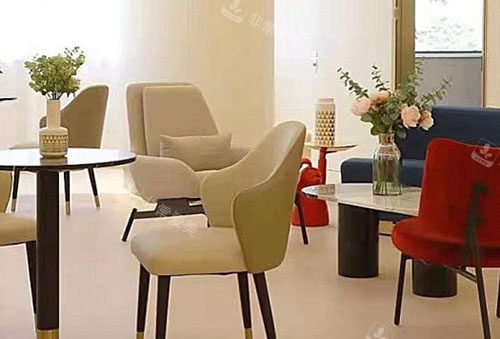 东莞晗悦医疗美容休息区