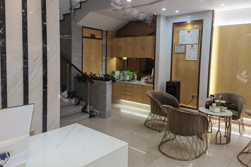 汕头德瑞口腔大厅图