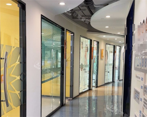 成都美极医疗美容走廊