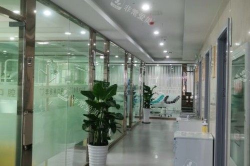 扬州李根林口腔大厅