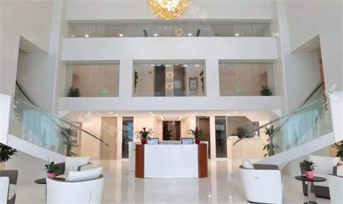 上海時光整形外科醫(yī)院大廳環(huán)境圖 上海時光整形外科醫(yī)院大廳環(huán)境圖