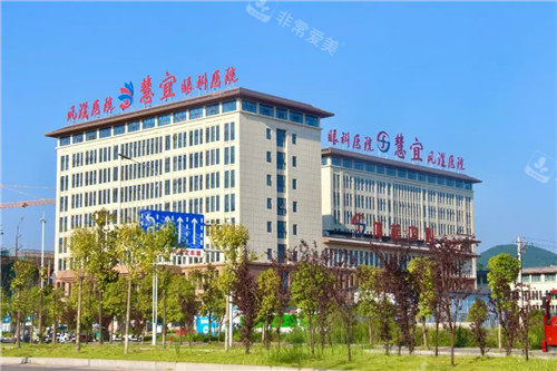 朝天鼻正常鼻子夹角对比