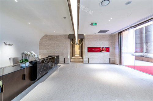 广州艺星整形大厅走廊