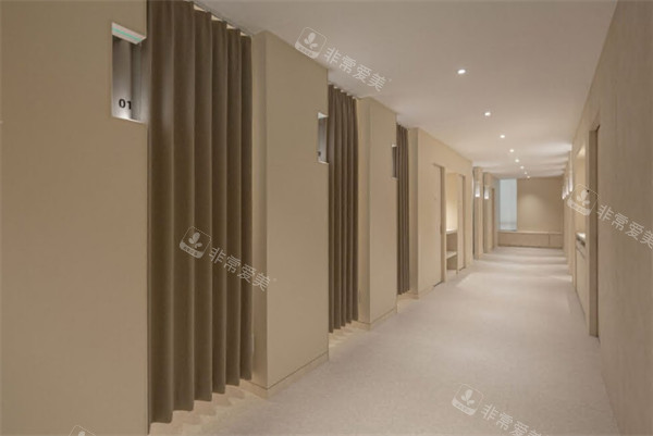 韓國poen皮膚科走廊環(huán)境 韓國poen皮膚科走廊環(huán)境