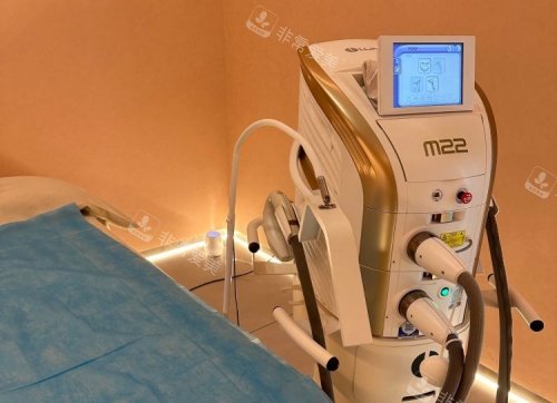 长沙爱思特整形激光仪器示意图