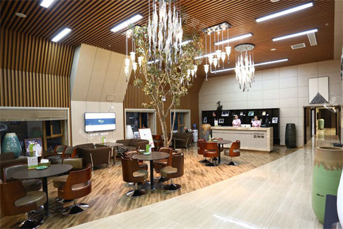 長春奧拉克醫(yī)學(xué)美容大廳環(huán)境