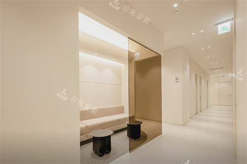 釜山弗洛麗雅皮膚科走廊