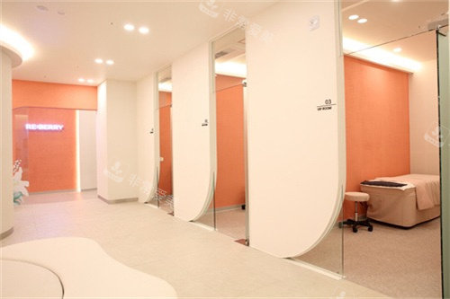 韩国reberry皮肤科诊室 韩国reberry皮肤科诊室